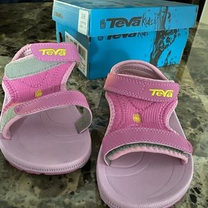 Teva girls sandals , Brand New